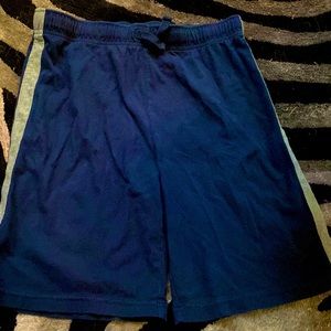 Place Sport size XXL (16) boys shorts